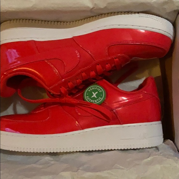 nike air force 1 siren red